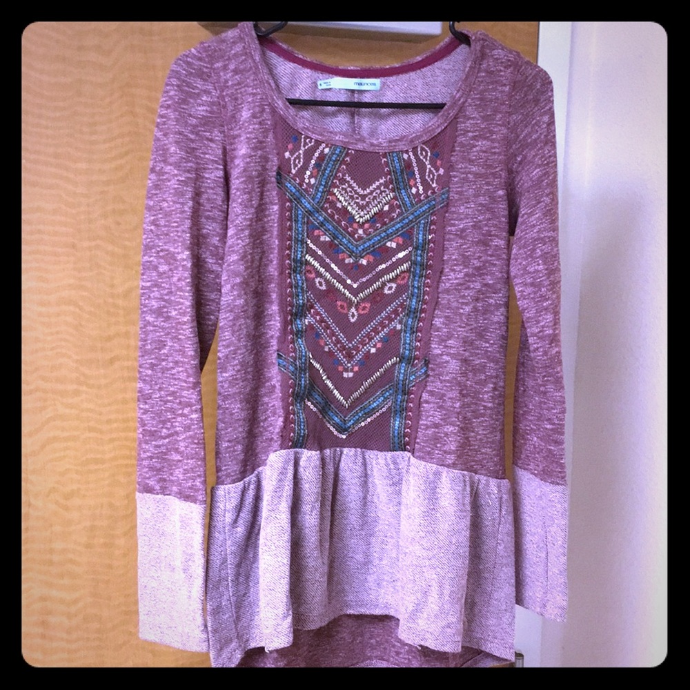 Long sleeve shirt